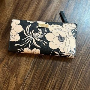 Kate spade floral wallet